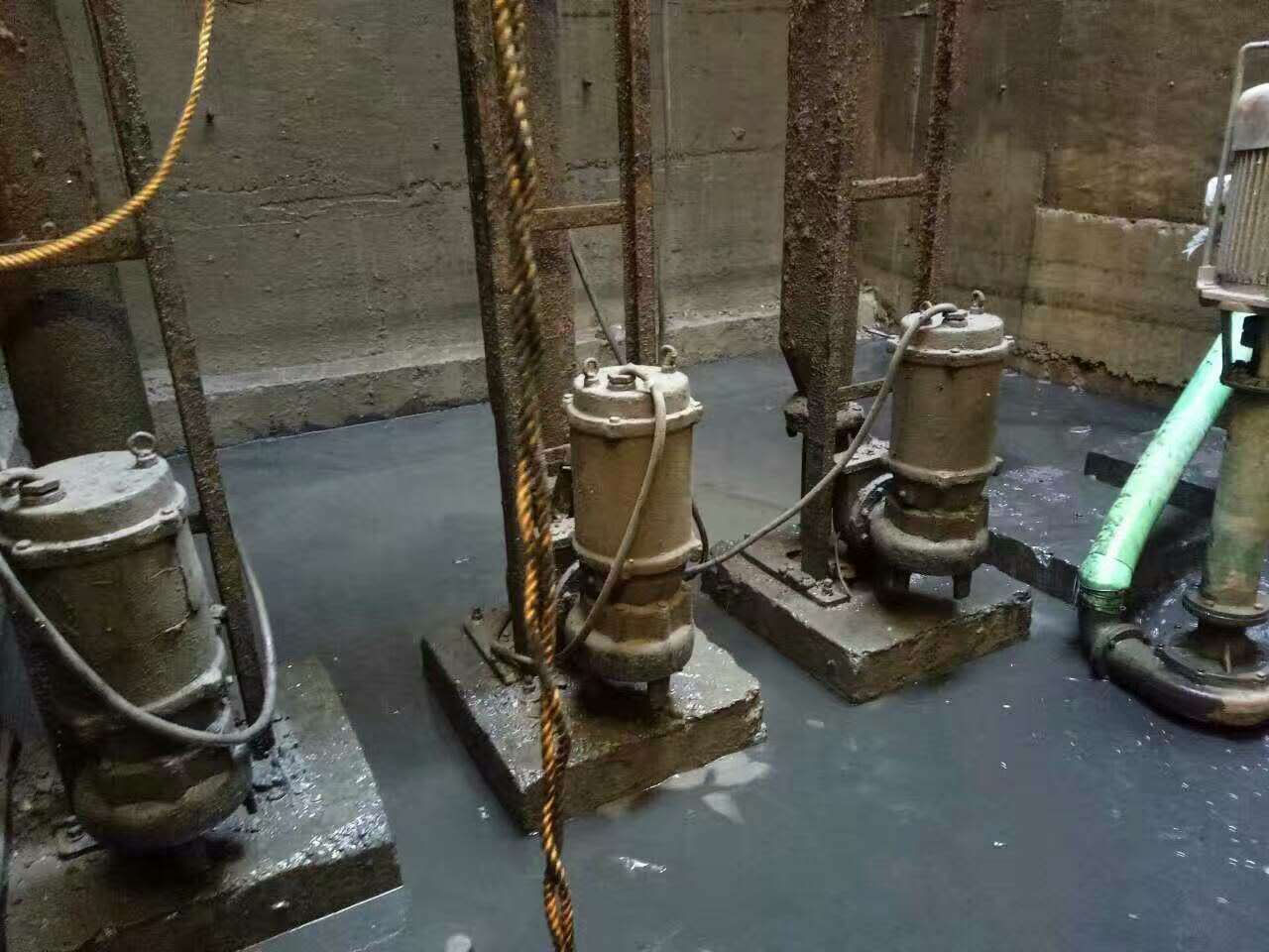 顺昌污水池清理