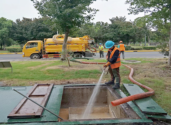 顺昌化油池清理